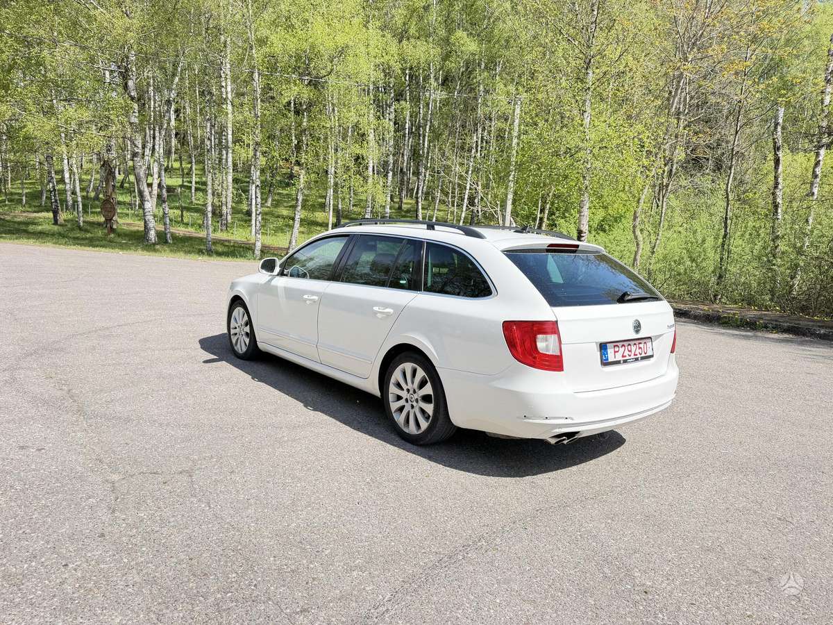 Skoda Superb, 2.0 l., Универсал