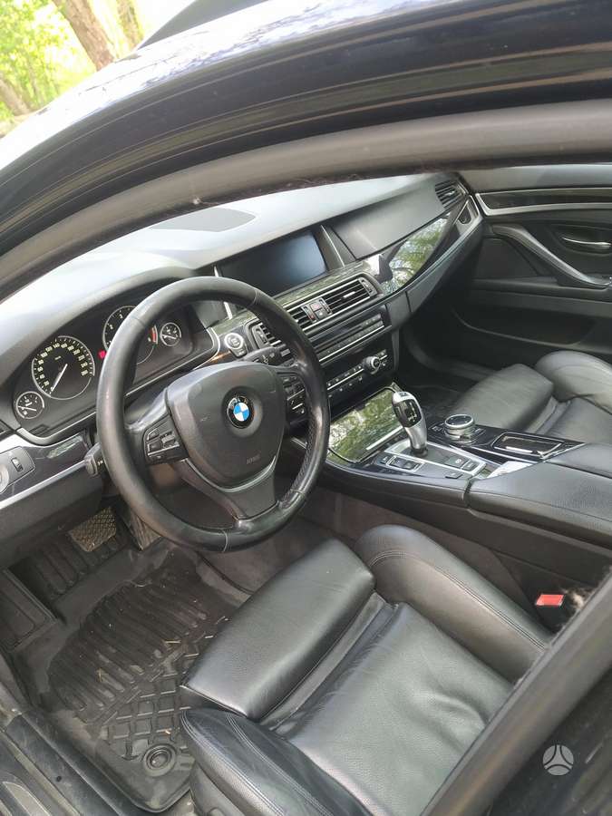BMW 520, 2.0 l., wagon