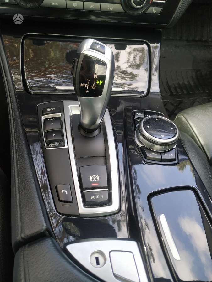 BMW 520, 2.0 l., wagon