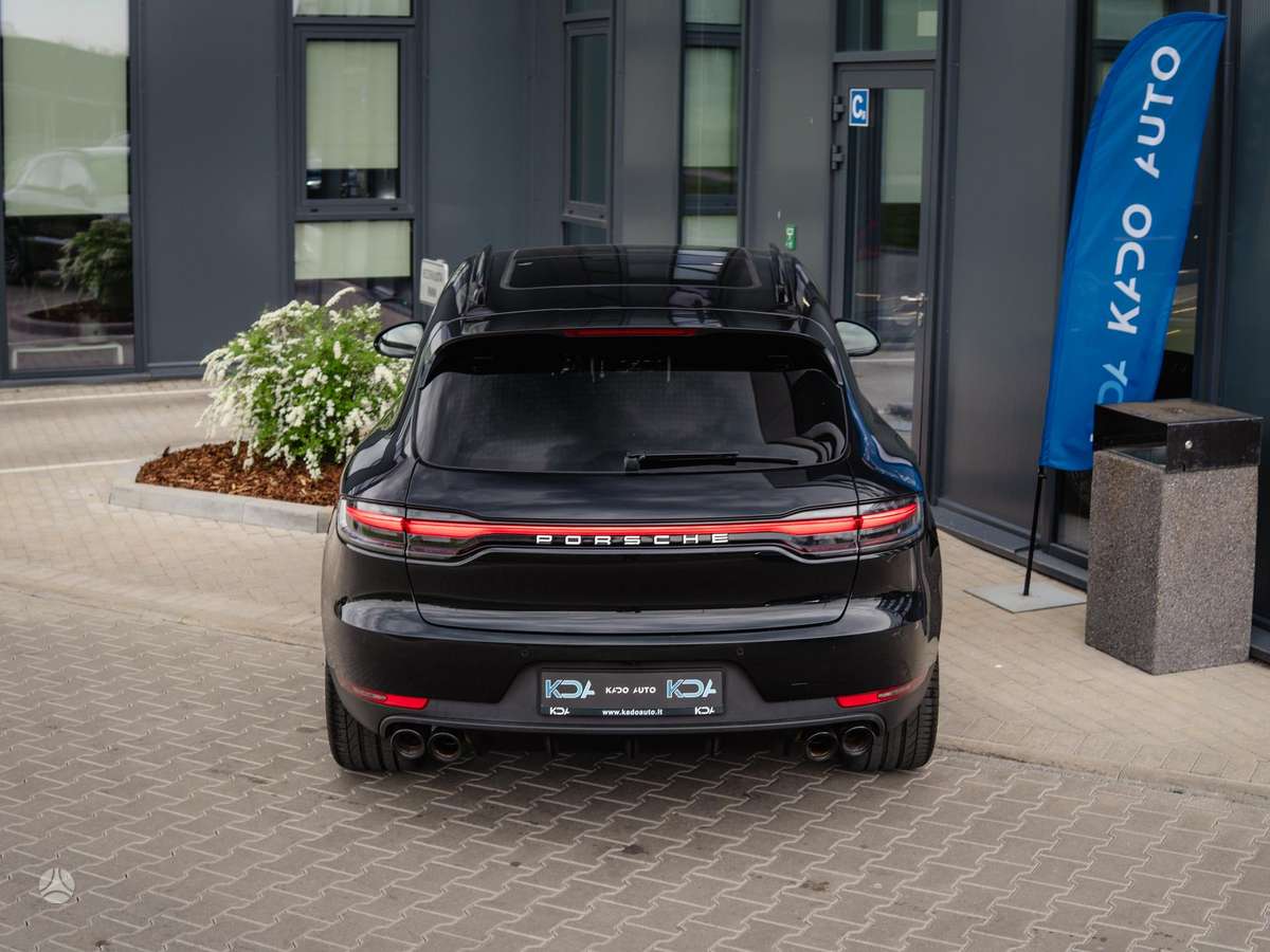 Porsche Macan - 11