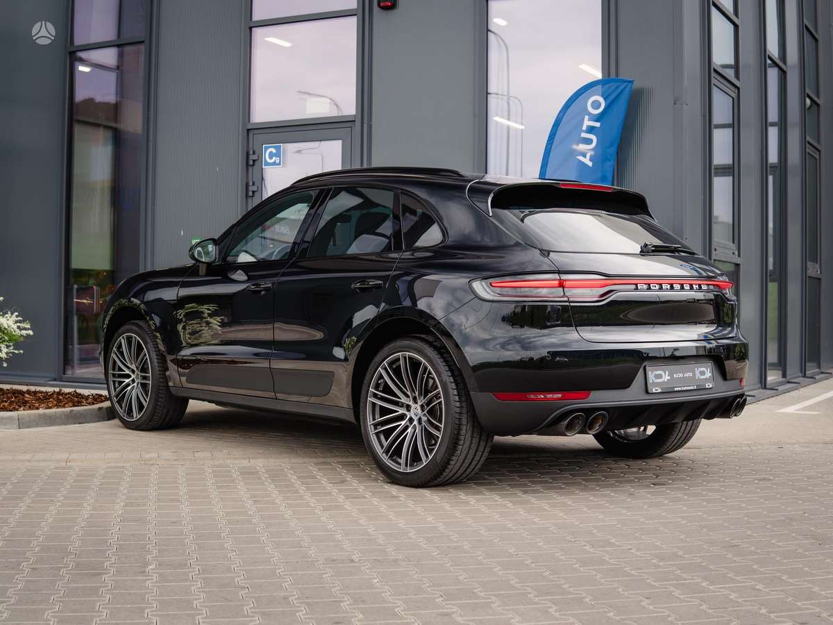 Porsche Macan - 8