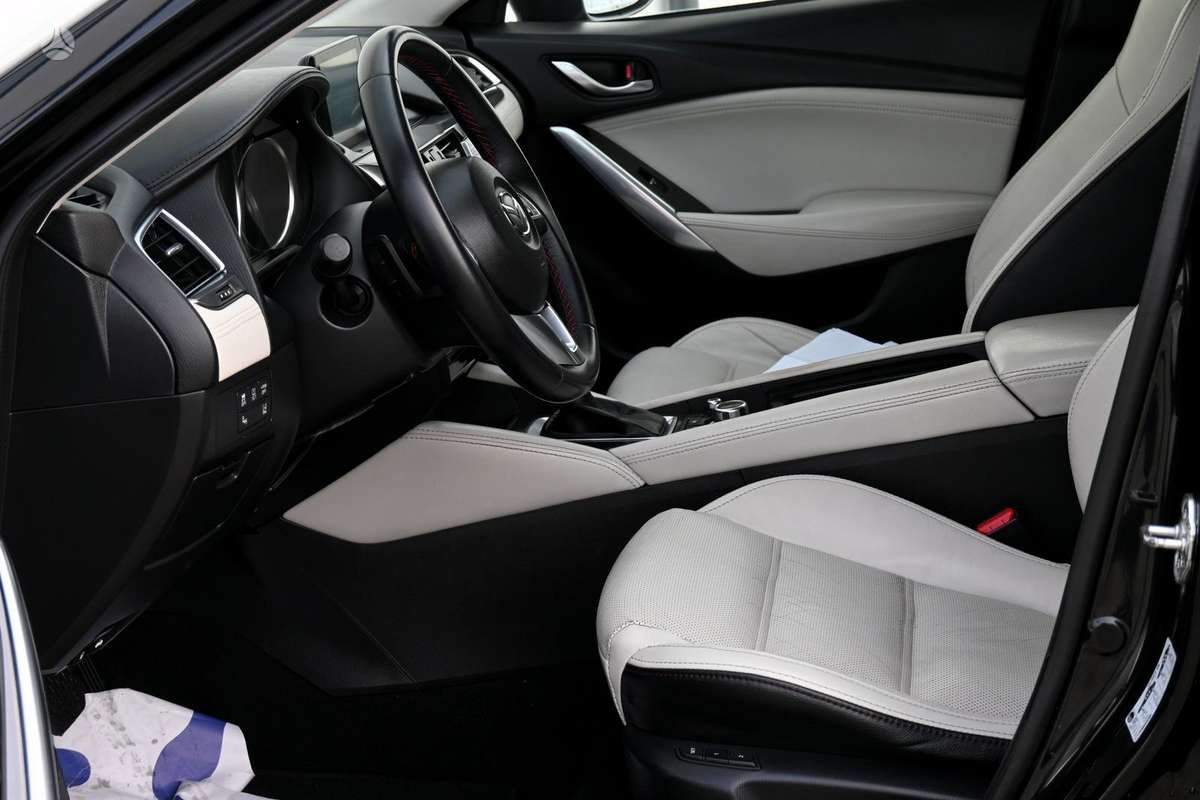 Mazda 6, 2.2 l., wagon