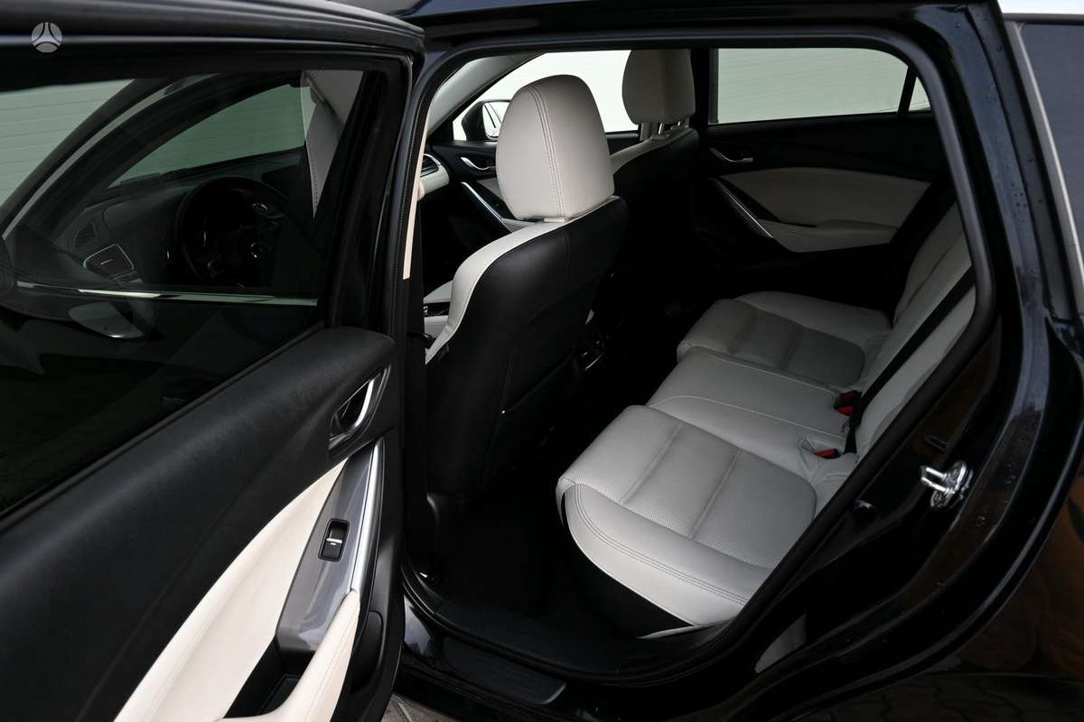 Mazda 6, 2.2 l., wagon