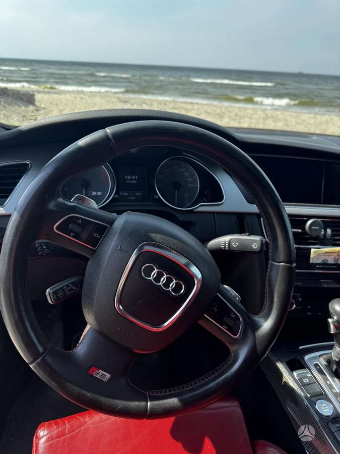 Audi S5, 4.2 l., coupe