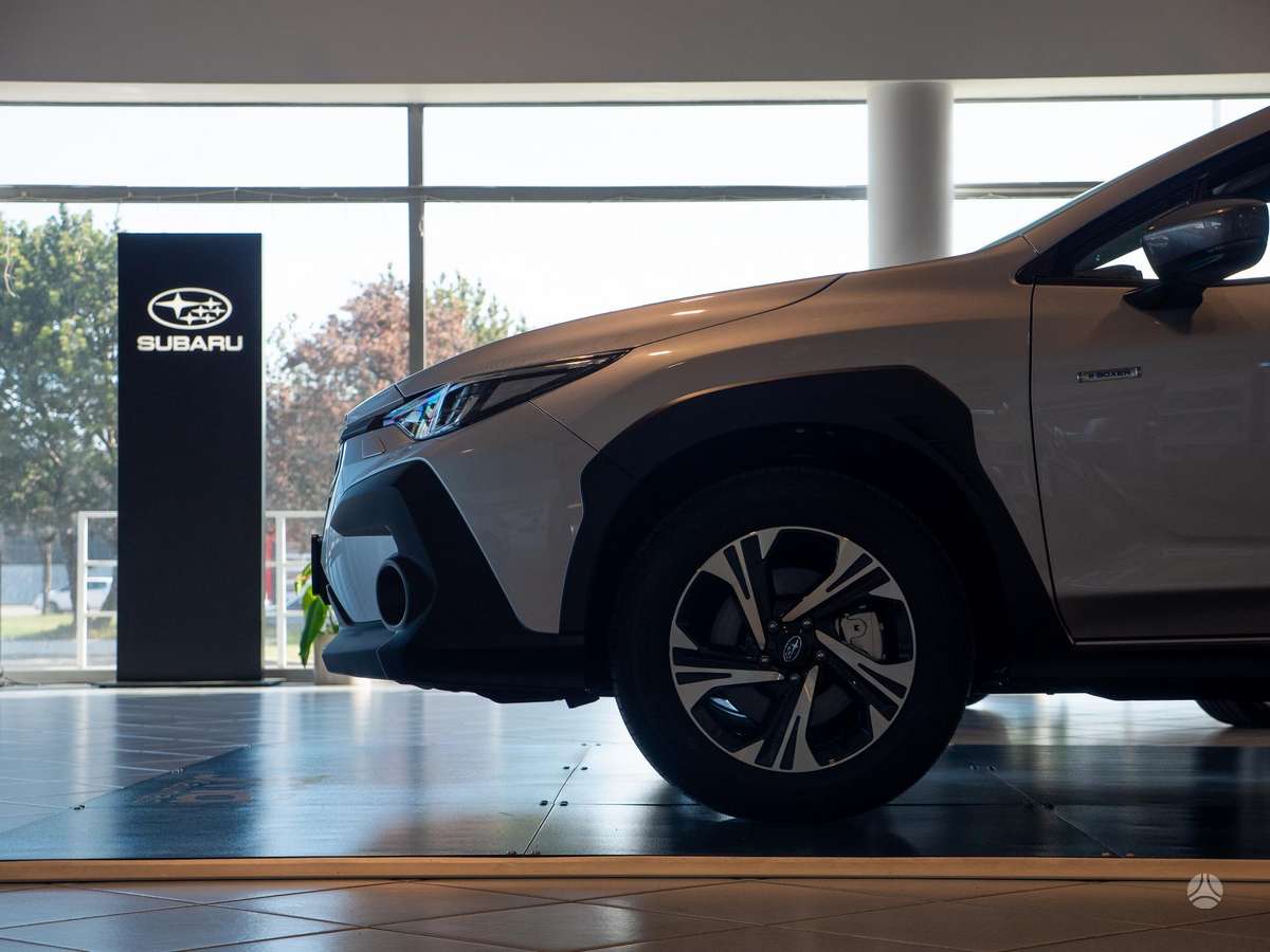 Subaru Crosstrek - 4