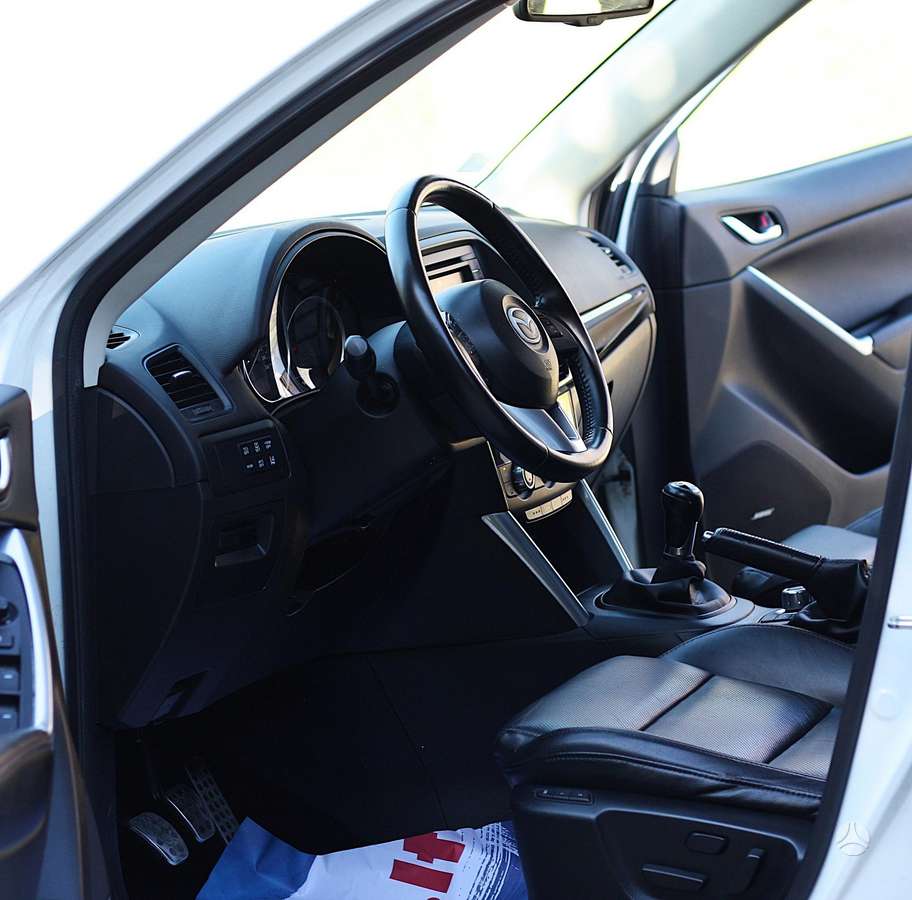 Mazda CX-5, 2.2 l., Внедорожник / Кроссовер