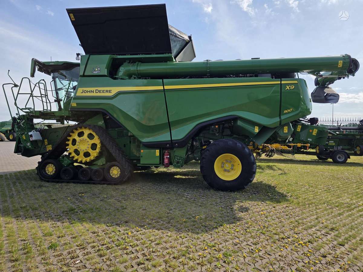John Deere X9 1100, комбайны
