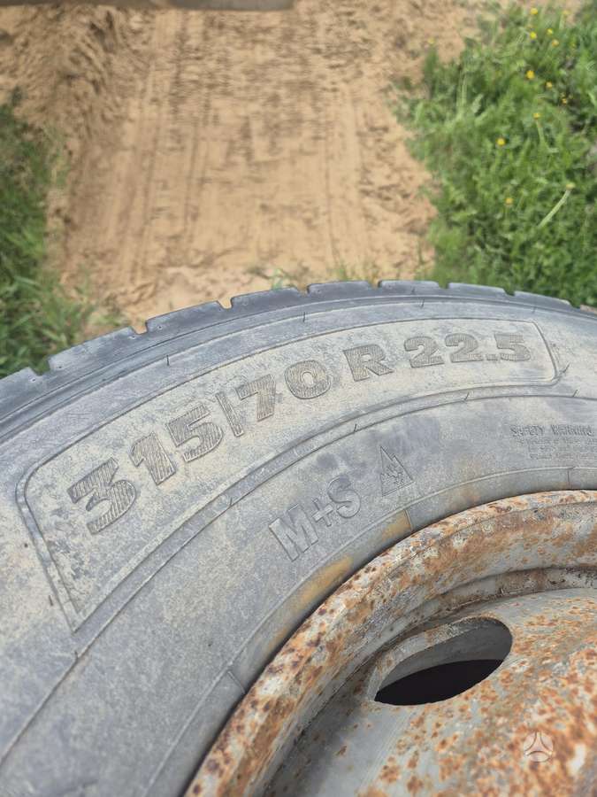 Matador, universalios 315/70 R22.5