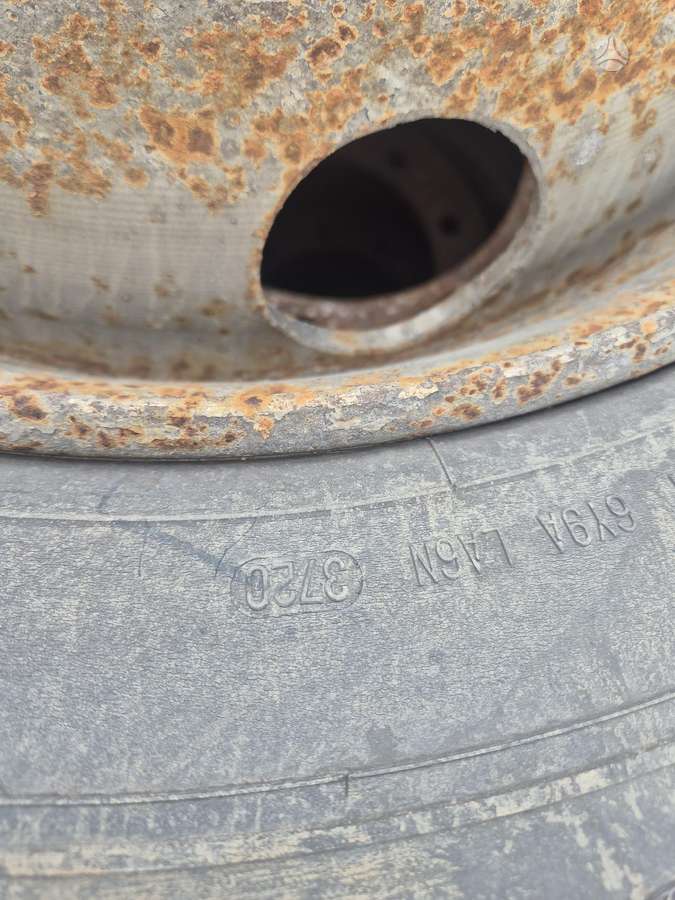 Matador, universalios 315/70 R22.5