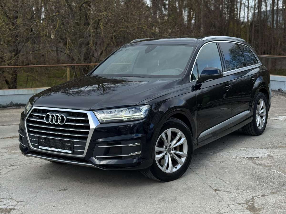 Audi Q7, 3.0 l., off-road / crossover