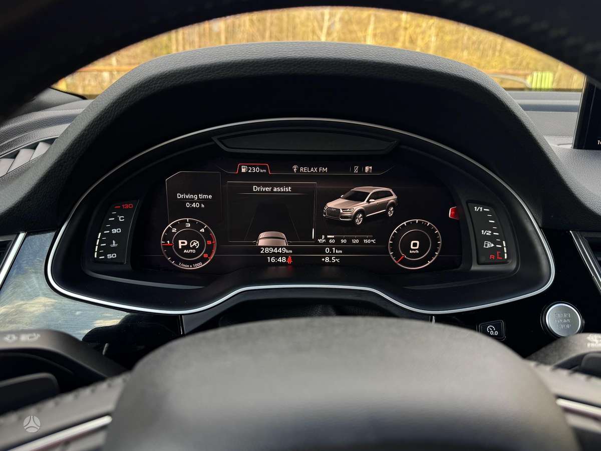Audi Q7, 3.0 l., off-road / crossover
