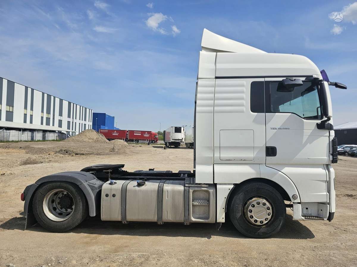 MAN TGX 18.480, double sleeper