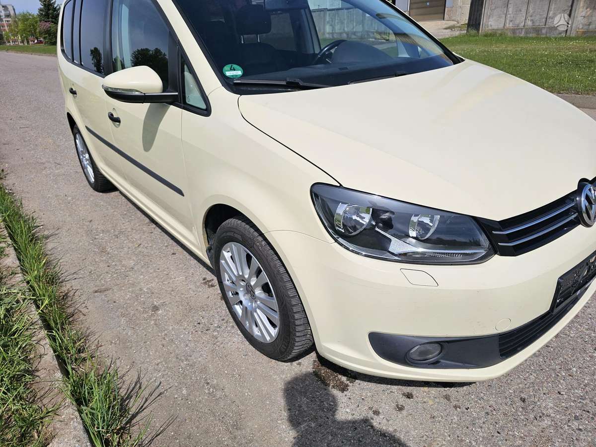 Volkswagen Touran - 7