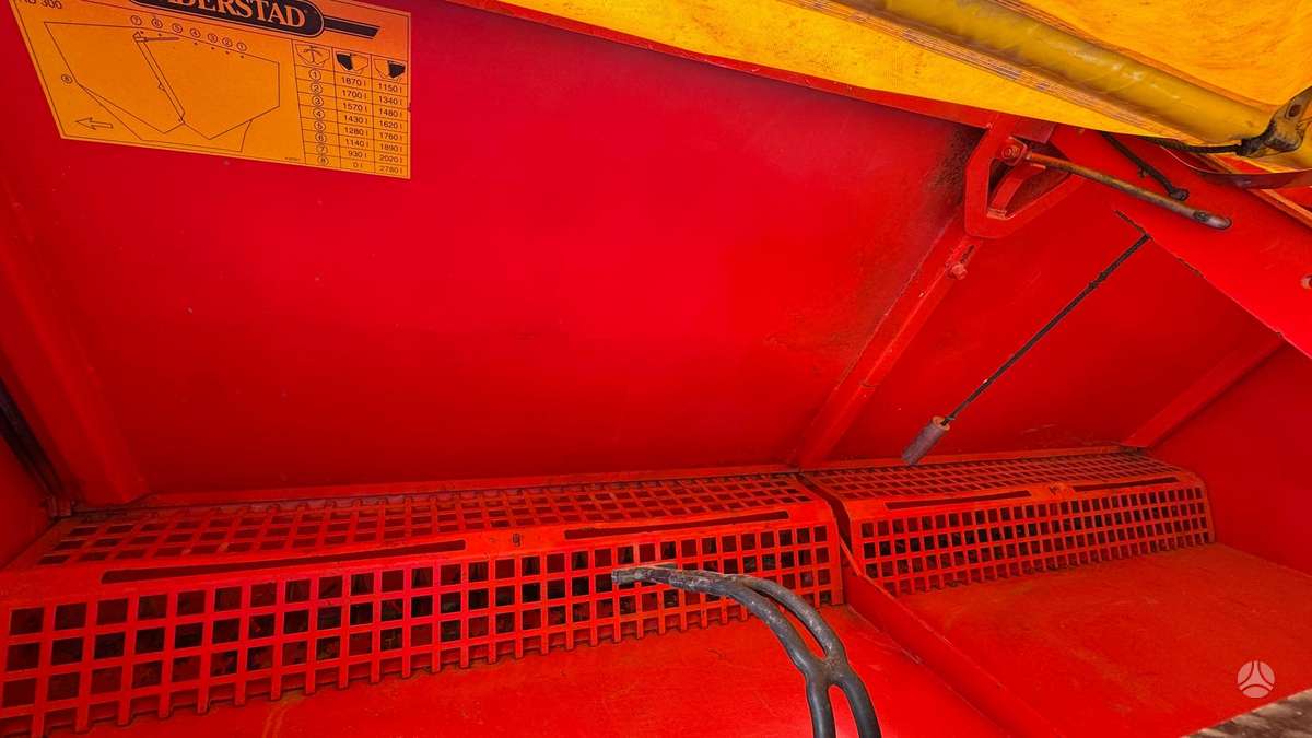 Vaderstad Rapid 300C, seeders, planters