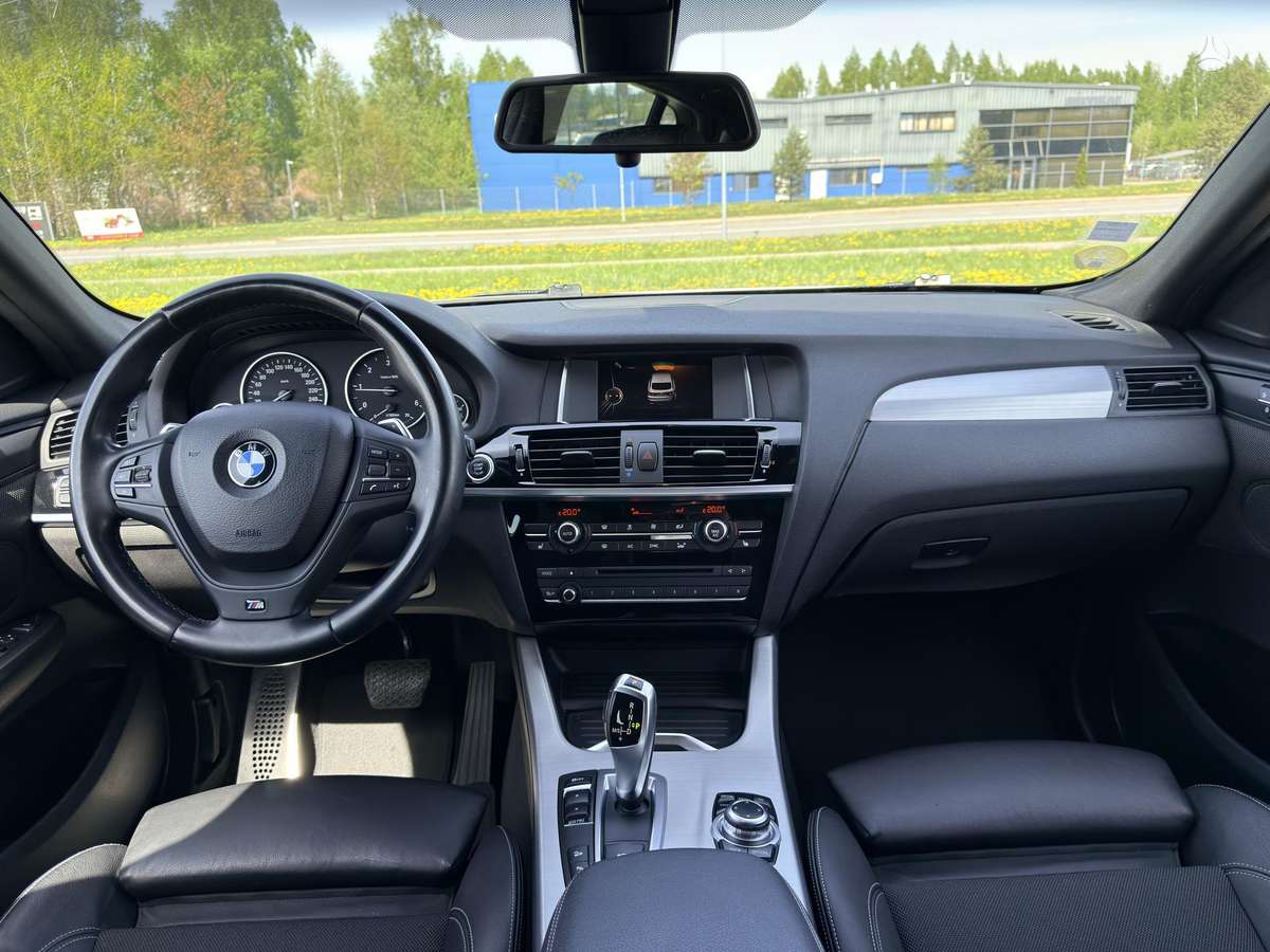 BMW X4, 2.0 l., off-road / crossover