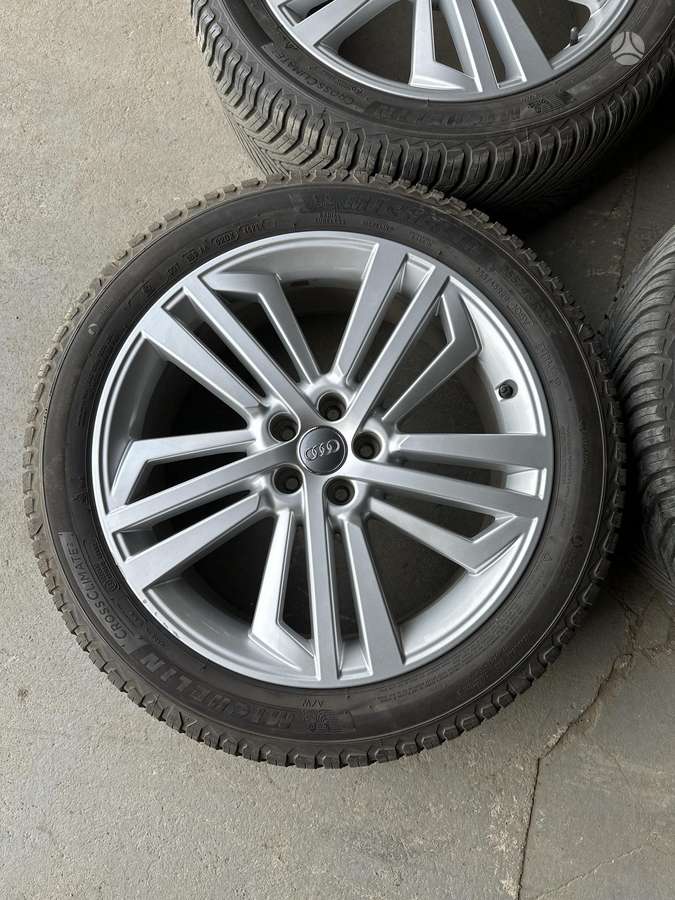 Audi, light alloy, R20