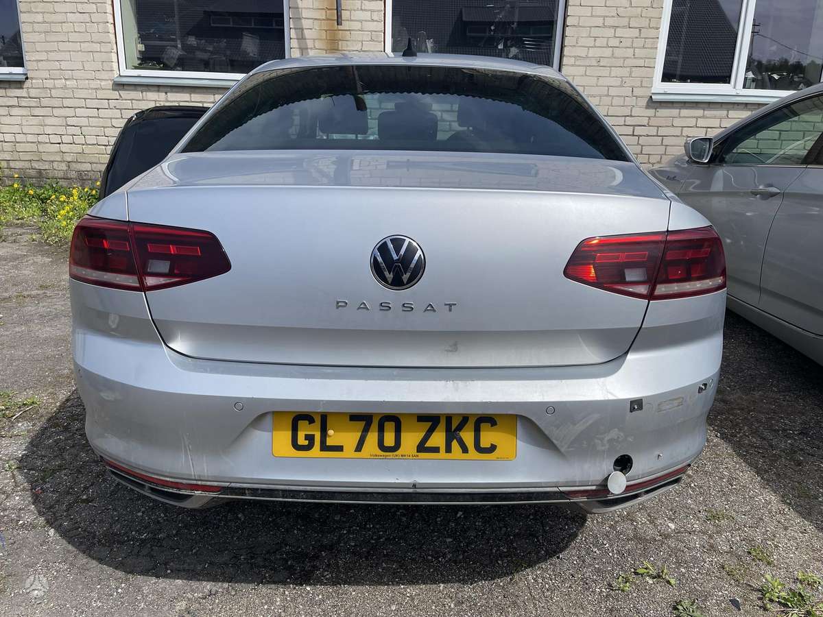 Volkswagen Passat по частям