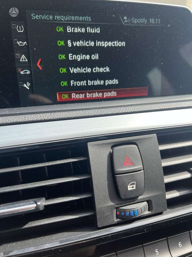 BMW 118, 1.5 l., hatchback