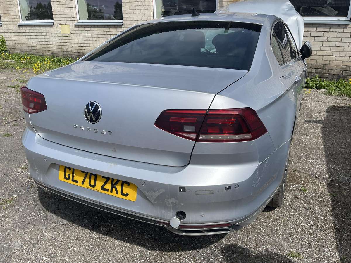 Volkswagen Passat по частям
