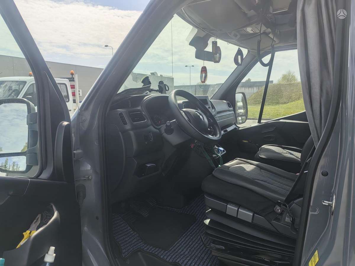 Renault Master, bortiniai su tentu