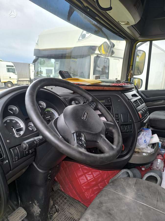 DAF XF105, double sleeper