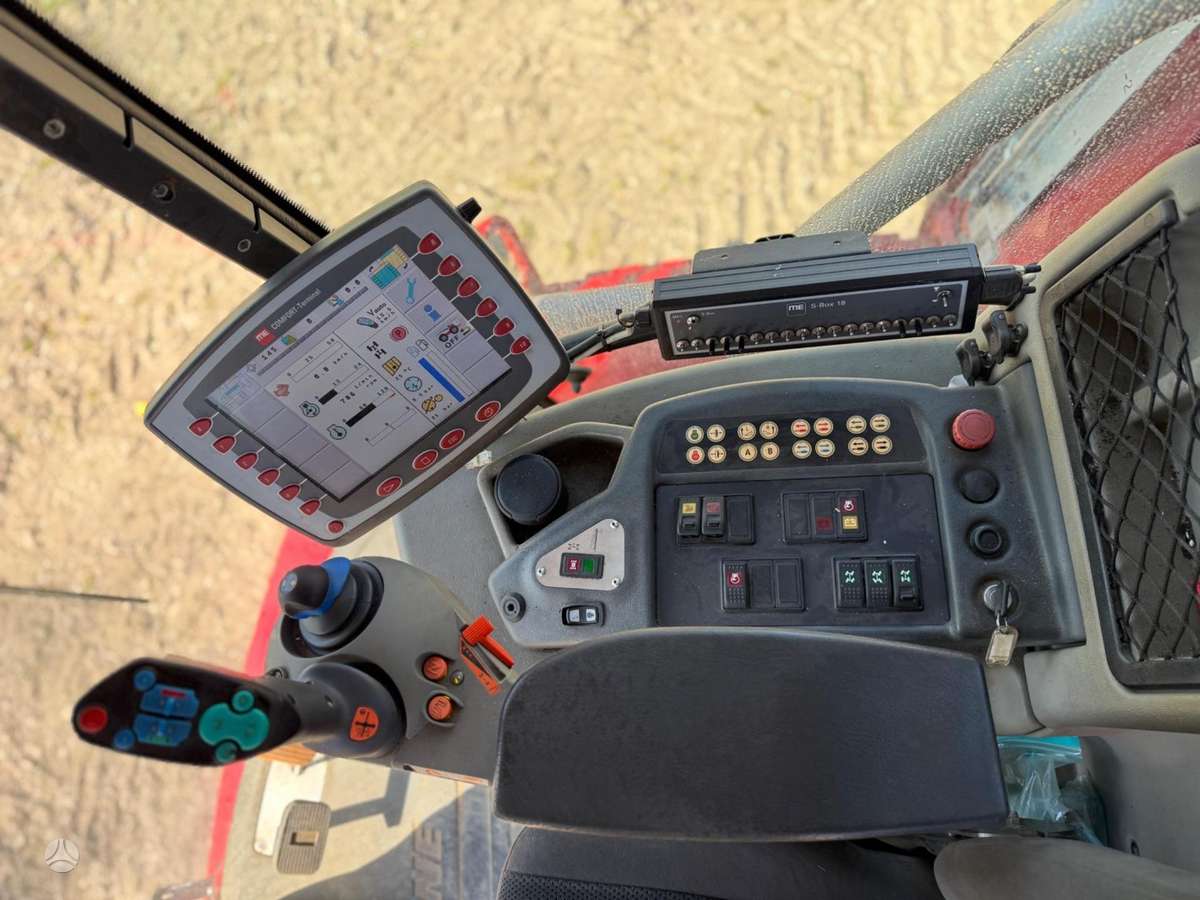 Horsch LEEB PT280, self-propelled sprayers
