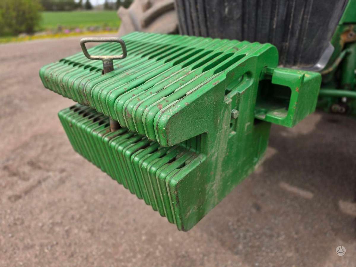 John Deere 7230R, traktoriai