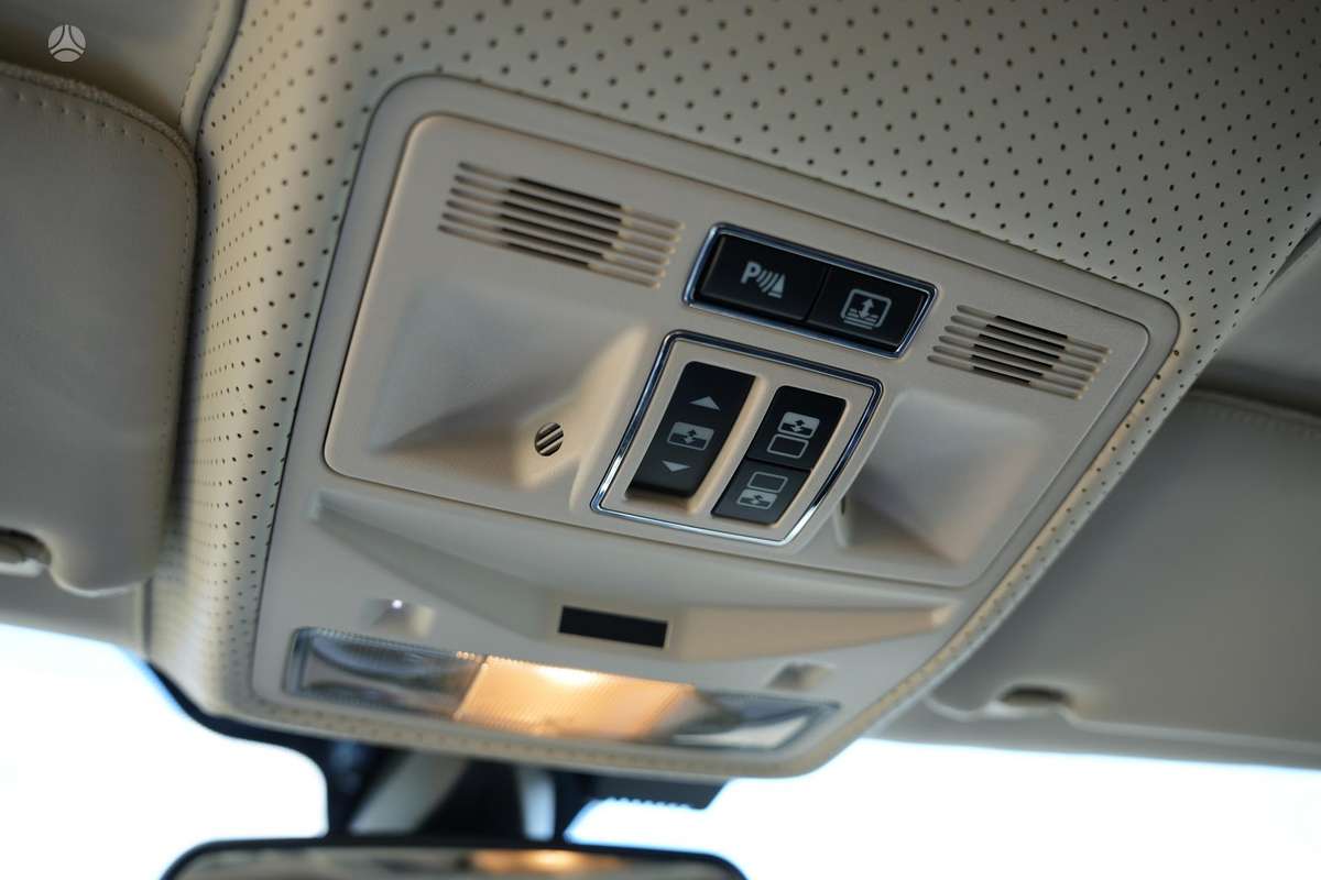 Jaguar XJ, 3.0 l., Седан