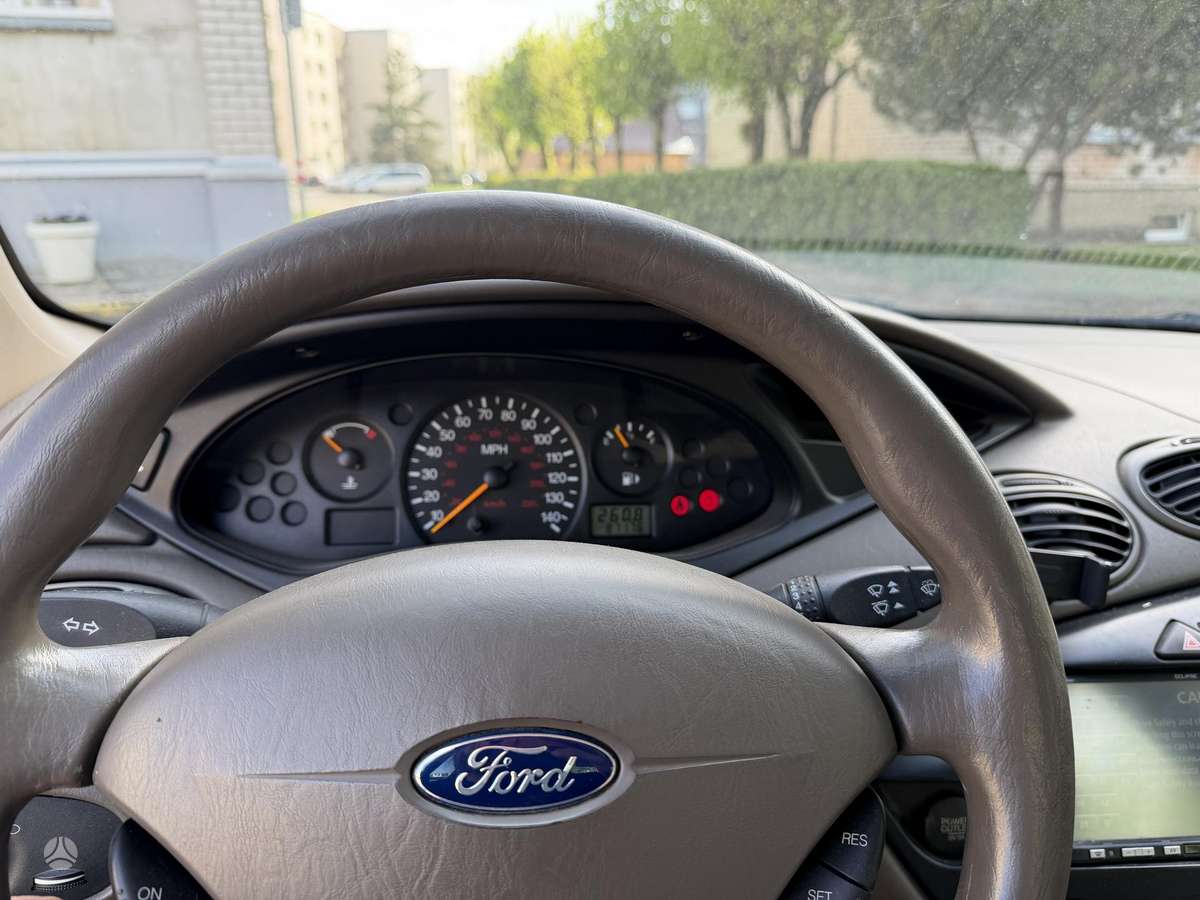 Ford Focus, 2.0 l., Седан