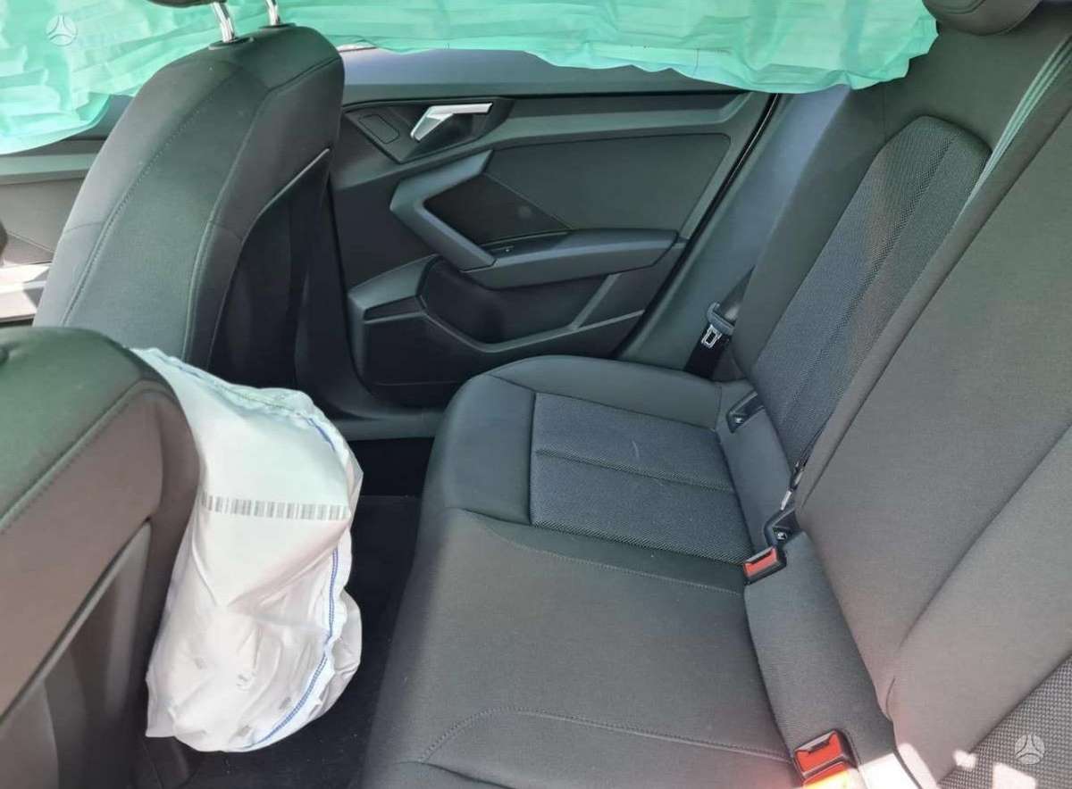 Audi A3, 1.0 l., Хэтчбек