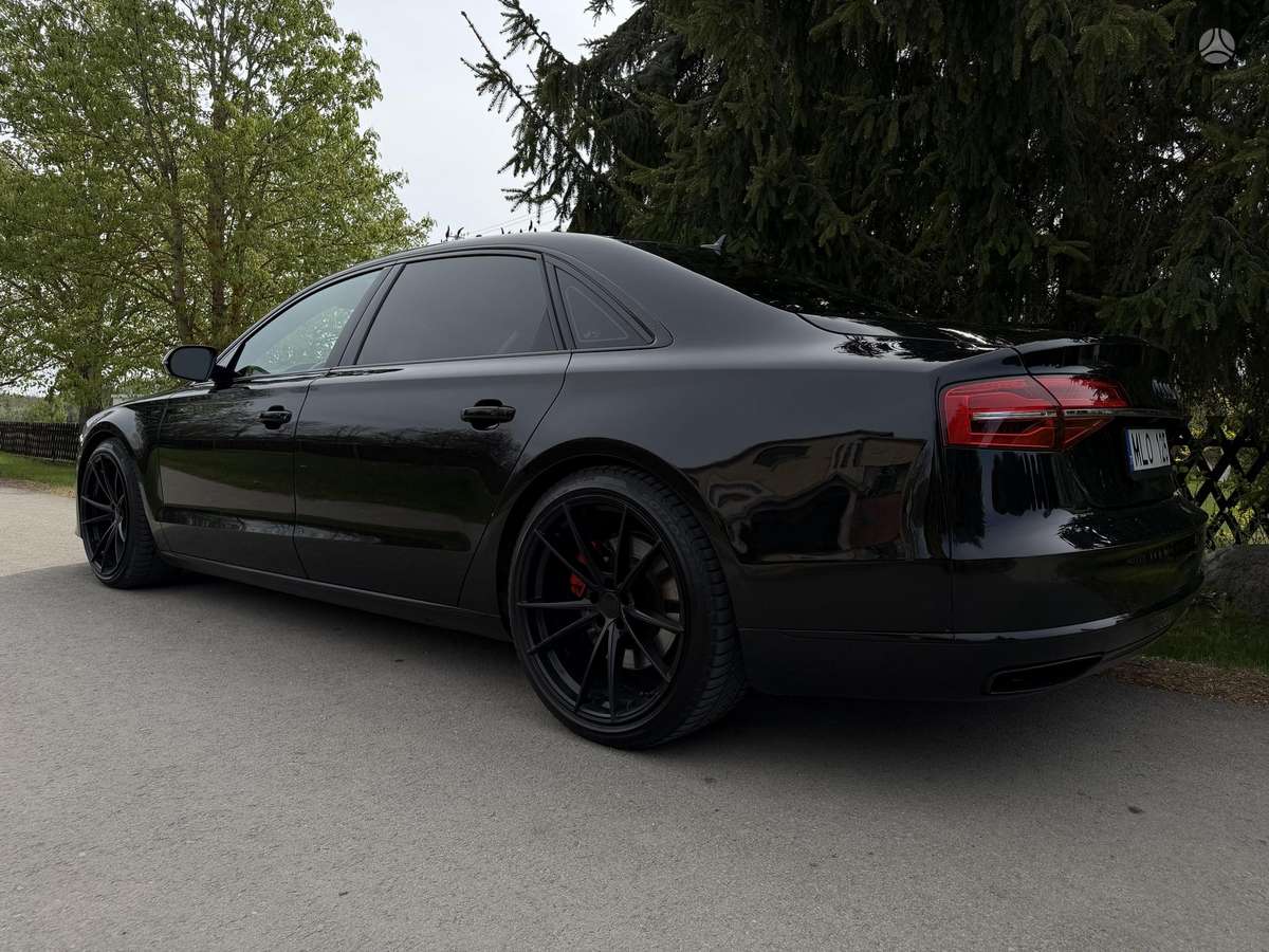 Audi A8 L, 4.0 l., Седан