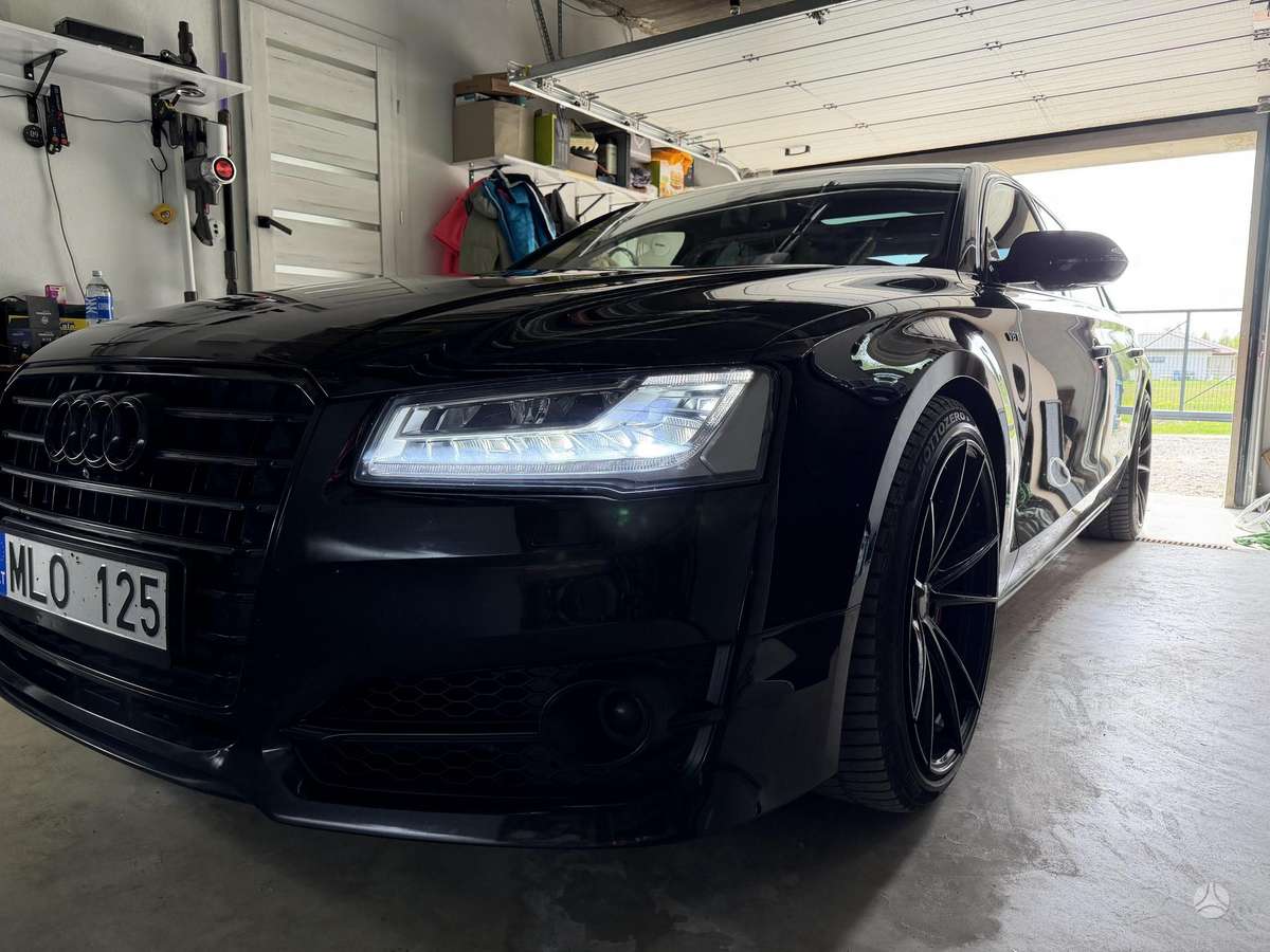 Audi A8 L, 4.0 l., Седан