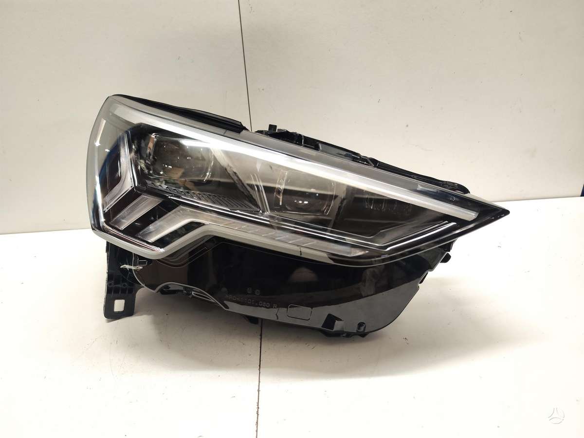 Audi Q3, 83A941036C
