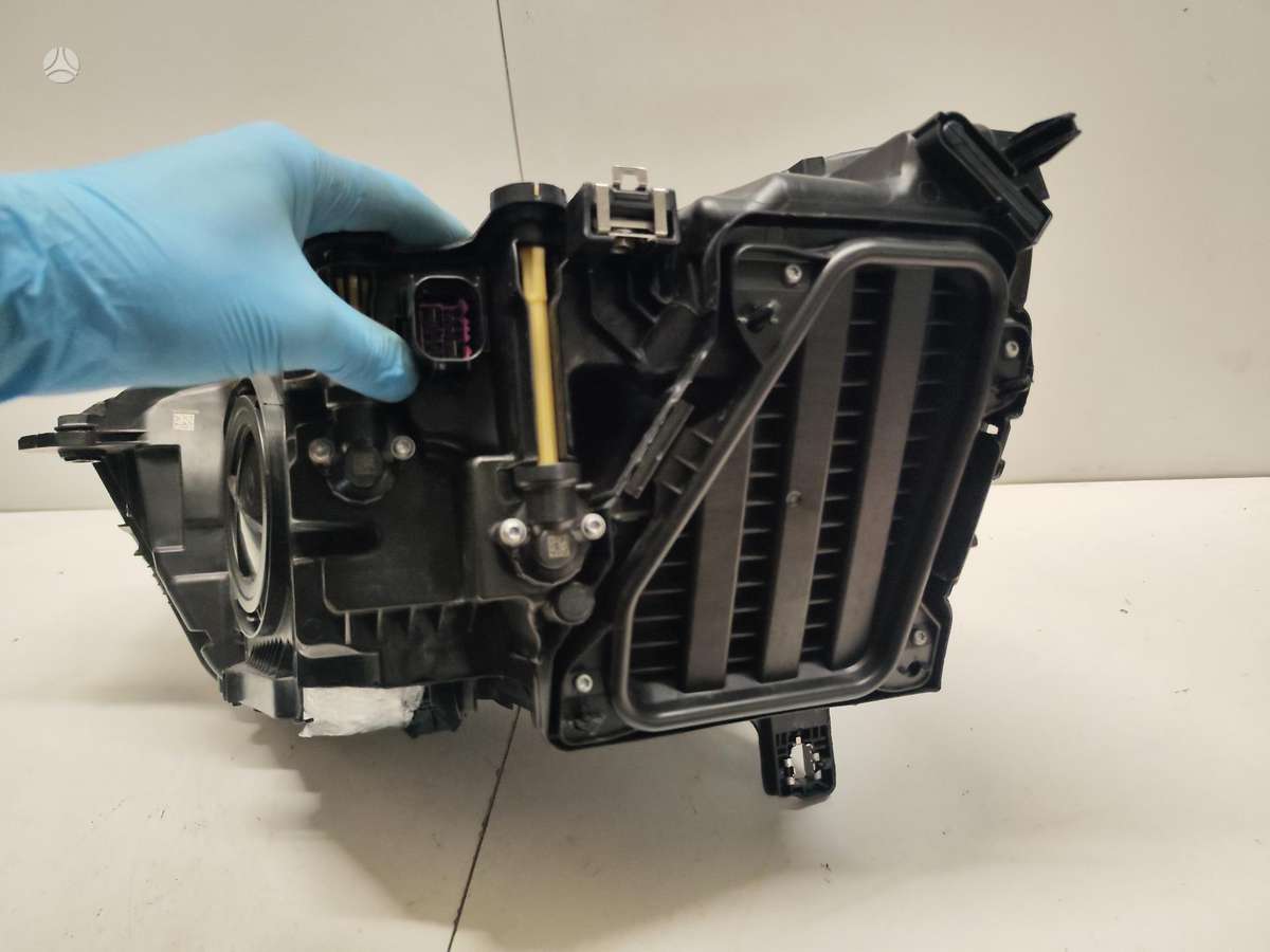 Audi Q3, 83A941036C