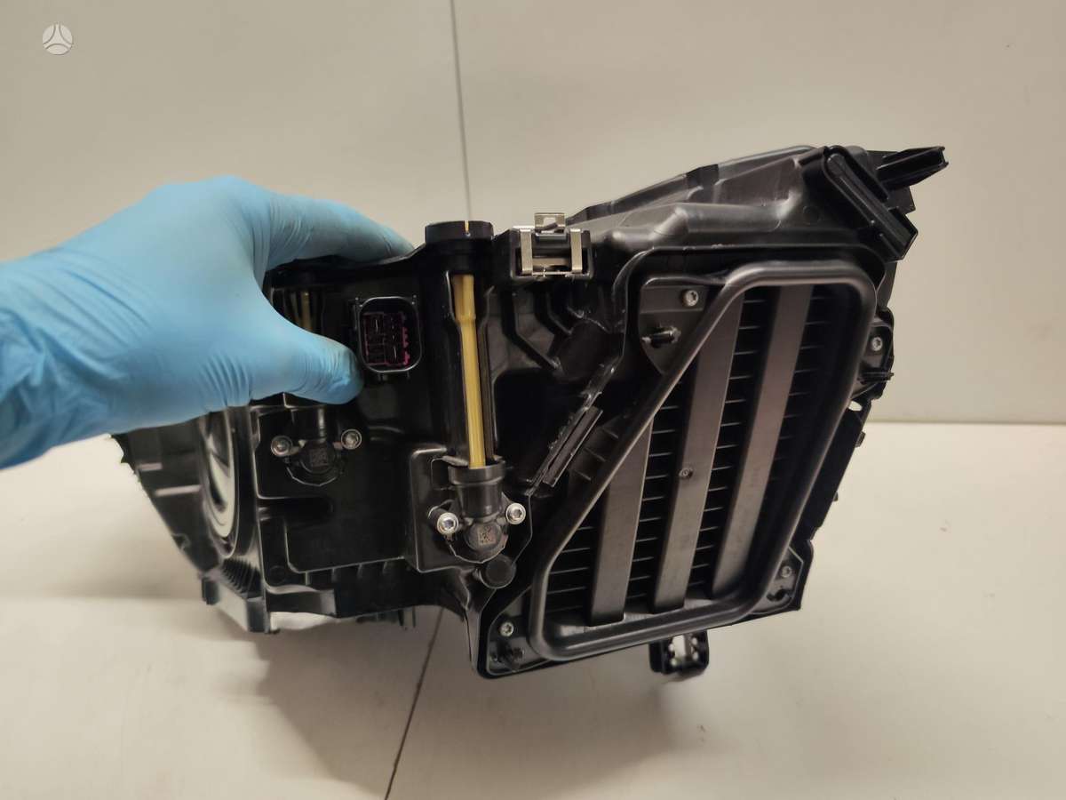 Audi Q3, 83A941036C