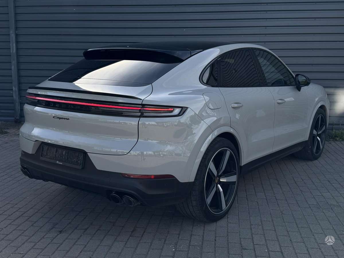 Porsche Cayenne Coupe - 2