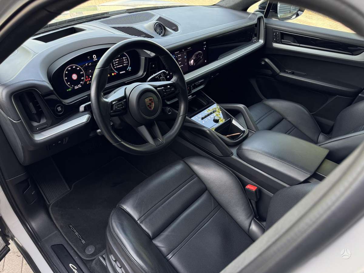 Porsche Cayenne Coupe - 6