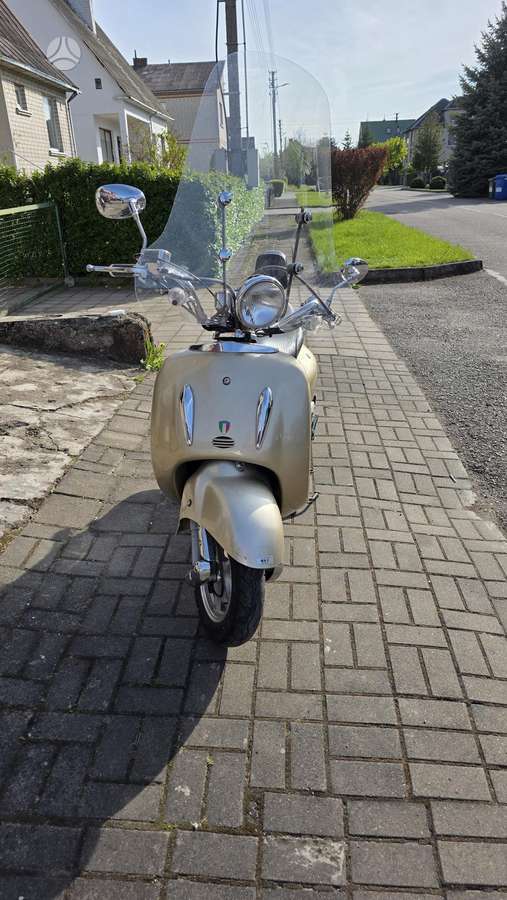Fosti -kita- 49cc, scooters / mopeds