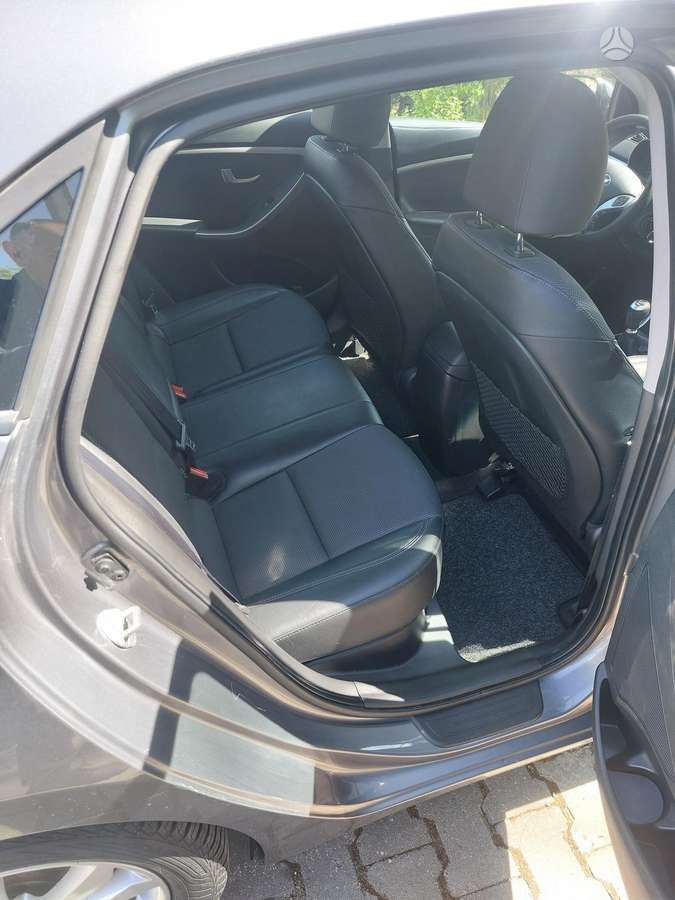 Hyundai i30, 1.4 l., hečbekas