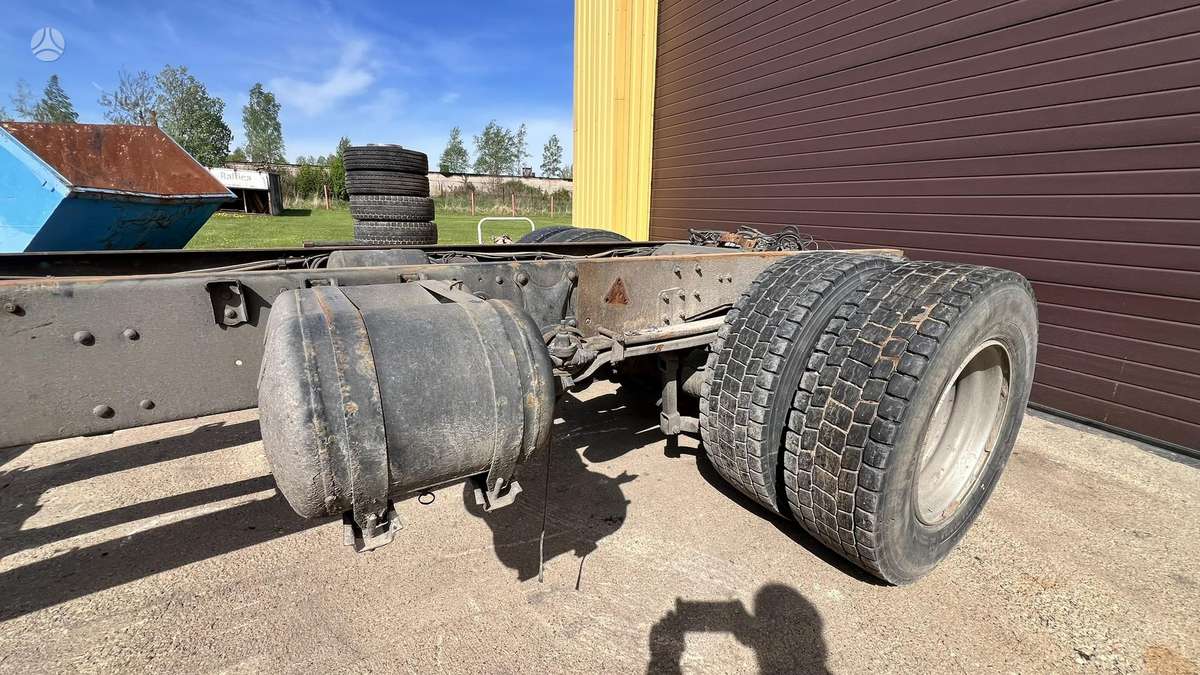 Mercedes-Benz 1324, trucks