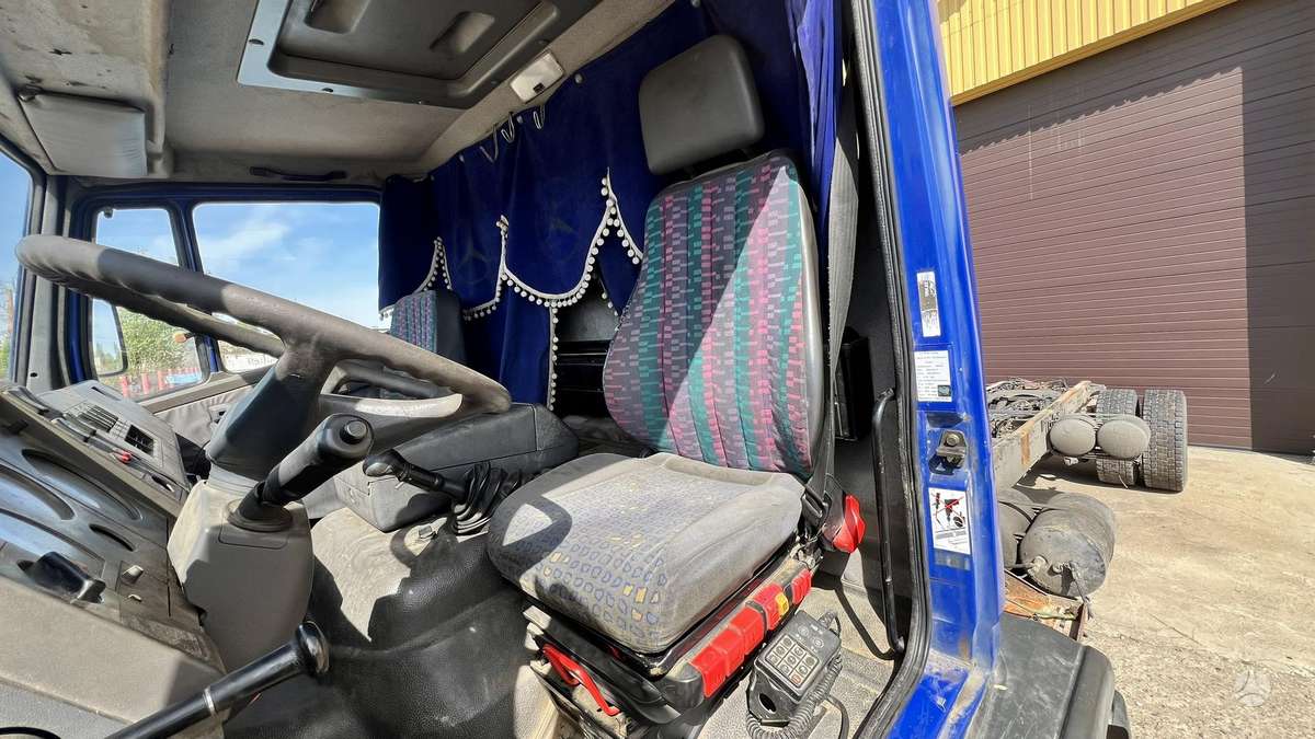 Mercedes-Benz 1324, trucks
