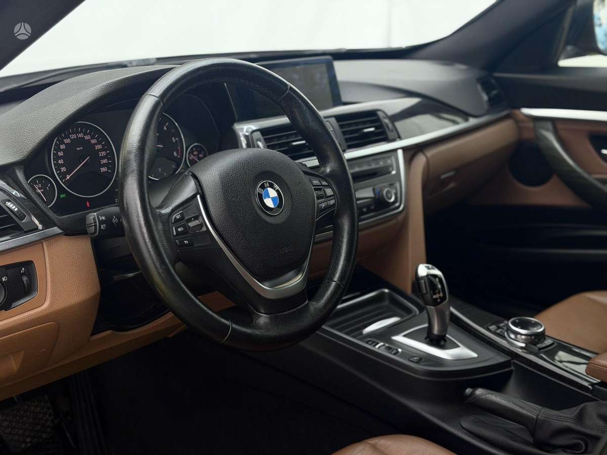 BMW 318 Gran Turismo, 2.0 l., hatchback