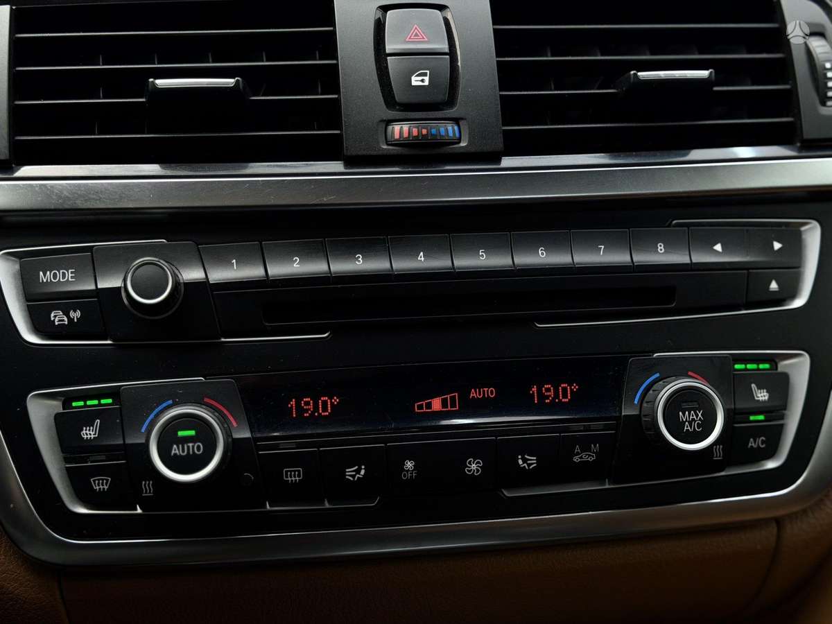 BMW 318 Gran Turismo, 2.0 l., hatchback