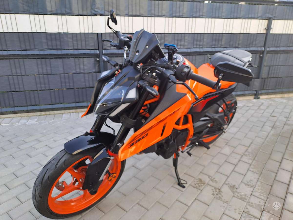 KTM Duke 390cc, street / classic