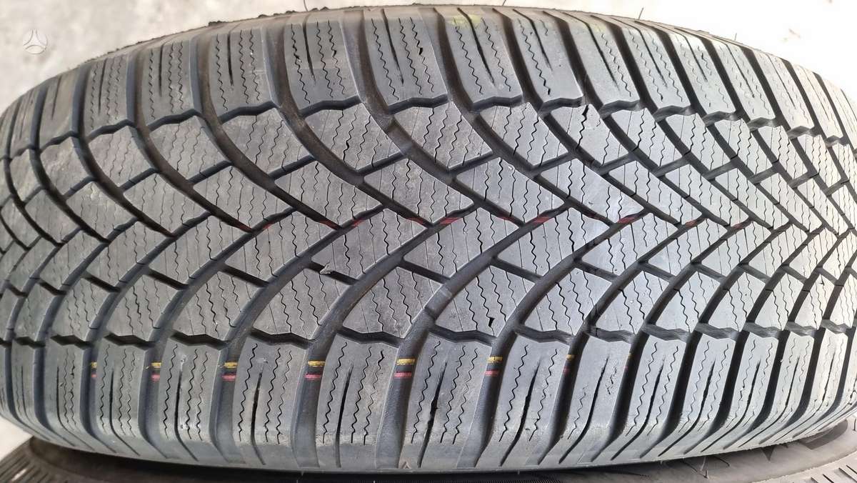 Bridgestone Blizzak LM 005, winter 215/65 R17