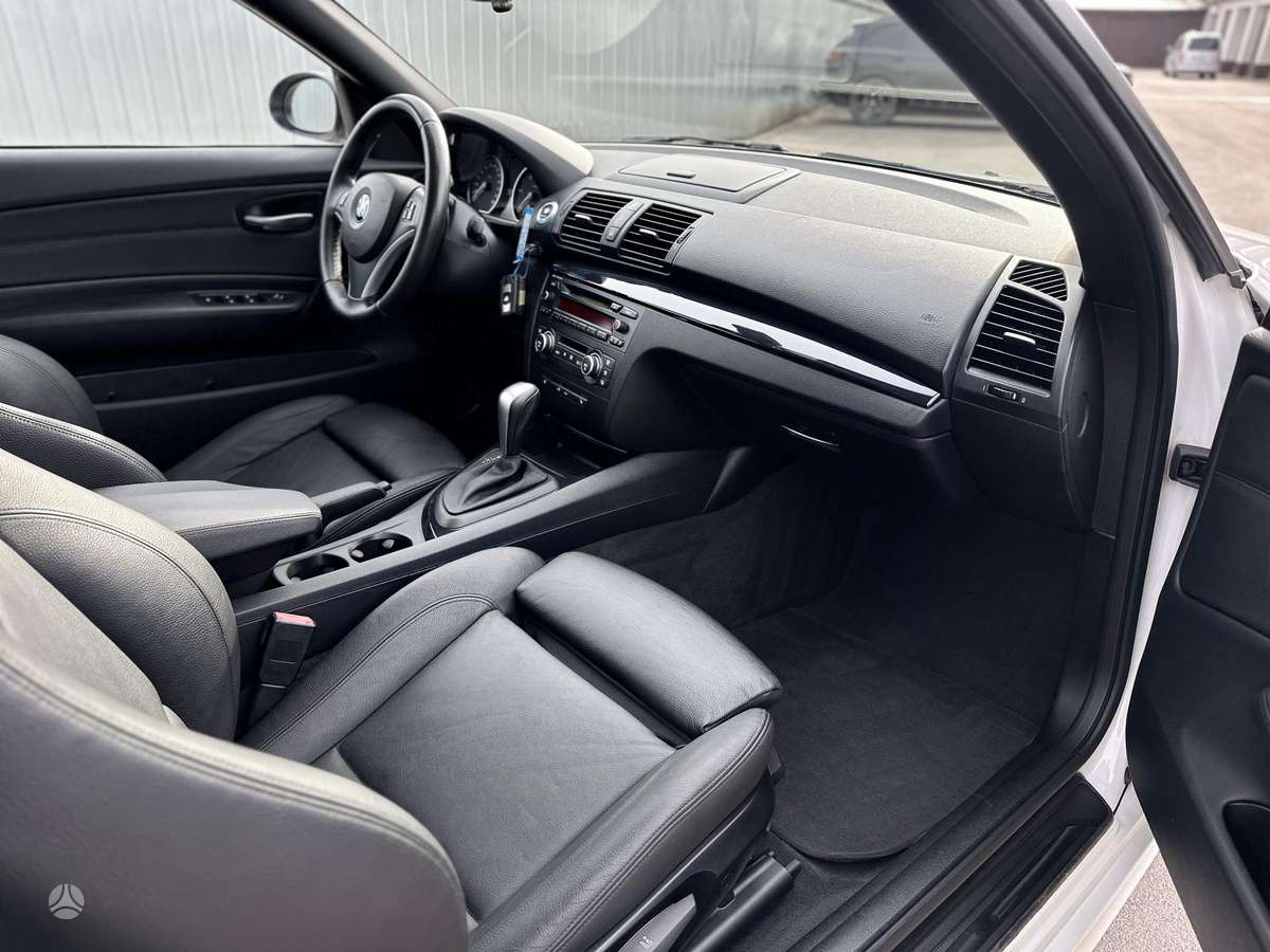 BMW 120, 2.0 l., Кабриолет