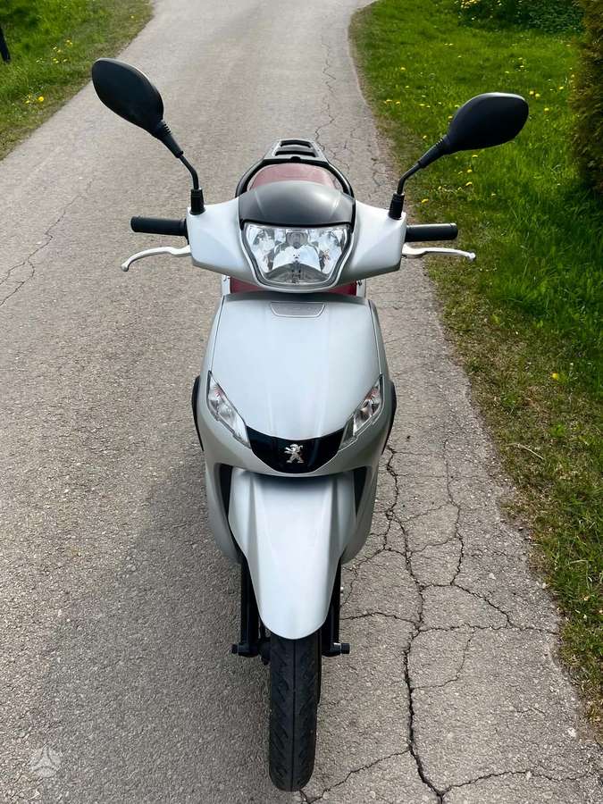 Peugeot Tweet 50cc, scooters / mopeds