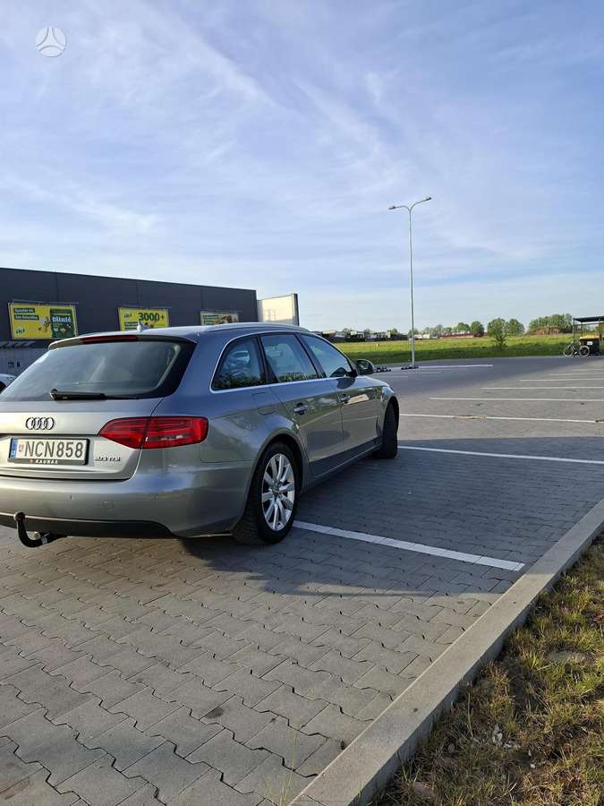 Audi A4, 2.0 l., Универсал