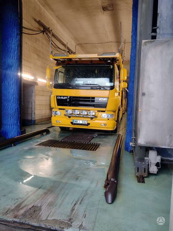 DAF CF360, autovežiai