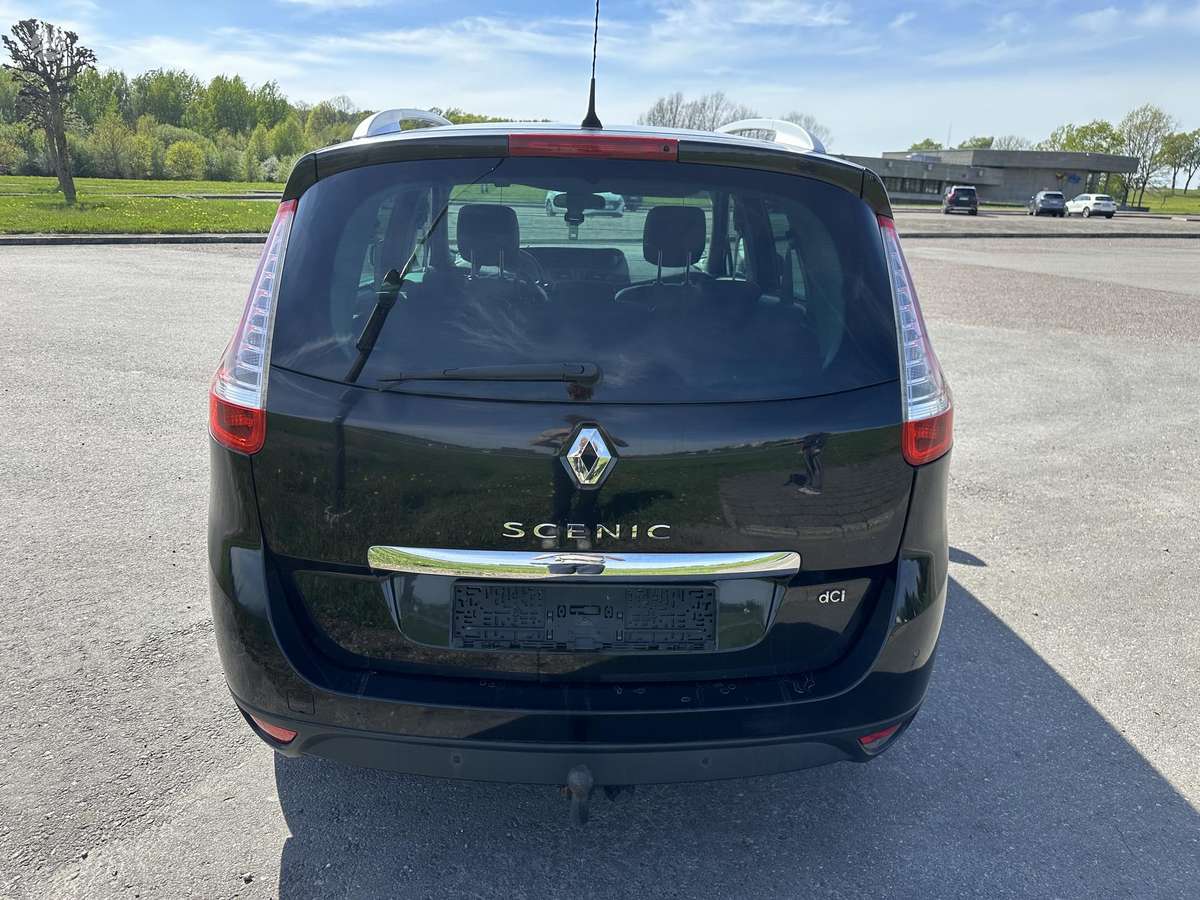 Renault Grand Scenic - 6